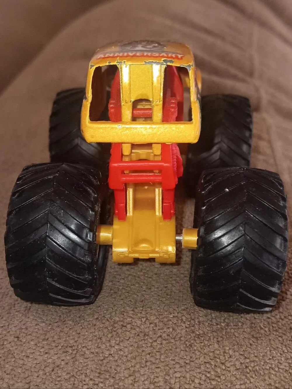 Monster Jam scale 64